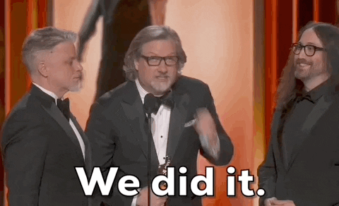 Відомий актор отримує нагороду та каже 'We did it!'